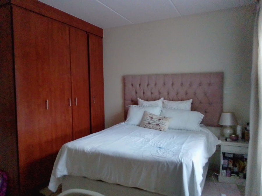 To Let 3 Bedroom Property for Rent in Waterval East North West